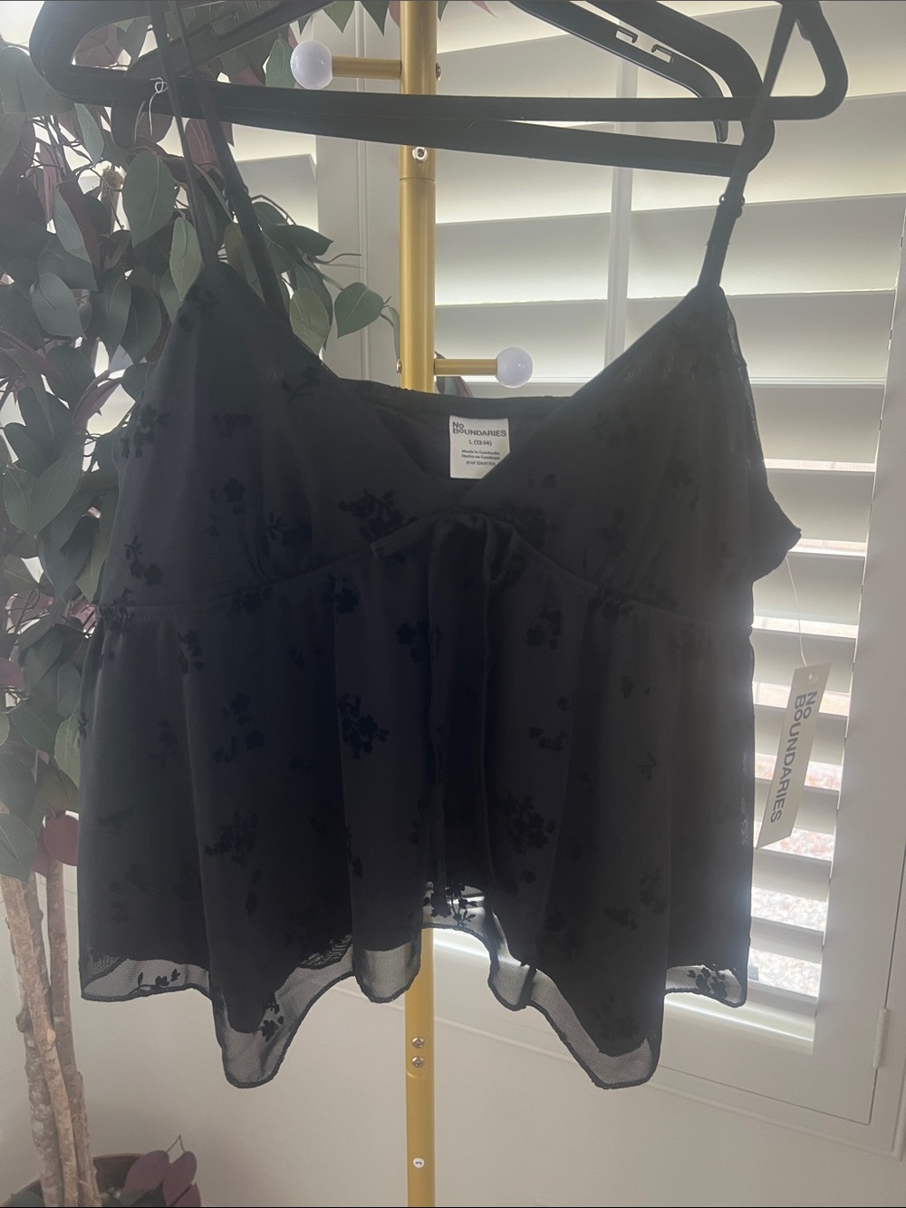 Girls Size L 12-14 Black Floral Chiffon Camisole